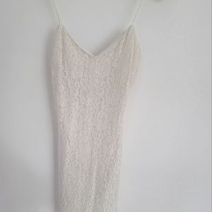LACE WHITE HOUSE DRESS